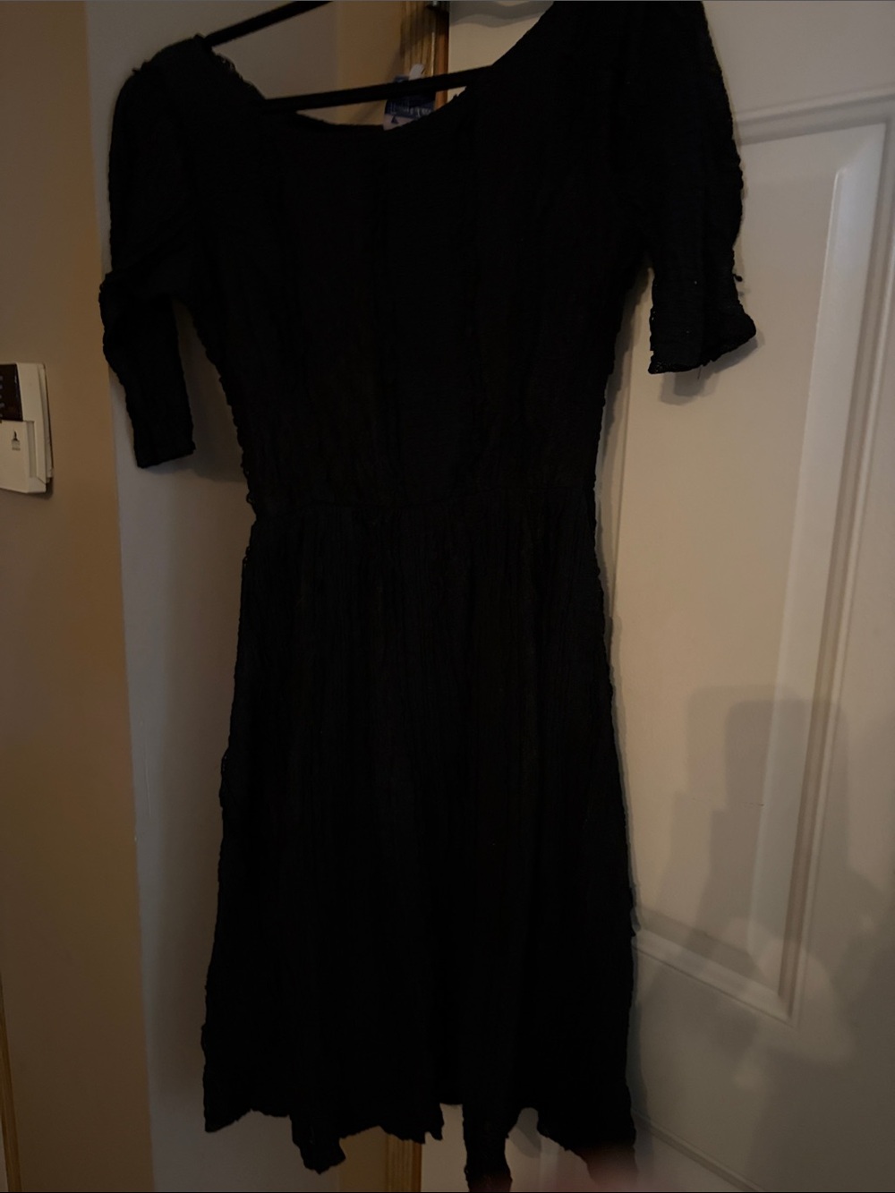 Vintage Honey & Lace Women's Black Midi Dress Scoop Neck Textured Fabric
